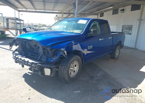 2017 Ram 1500 Express 4X2 6'4 Box из США, поврежденный, VIN 1C6RR6FG4HS790964